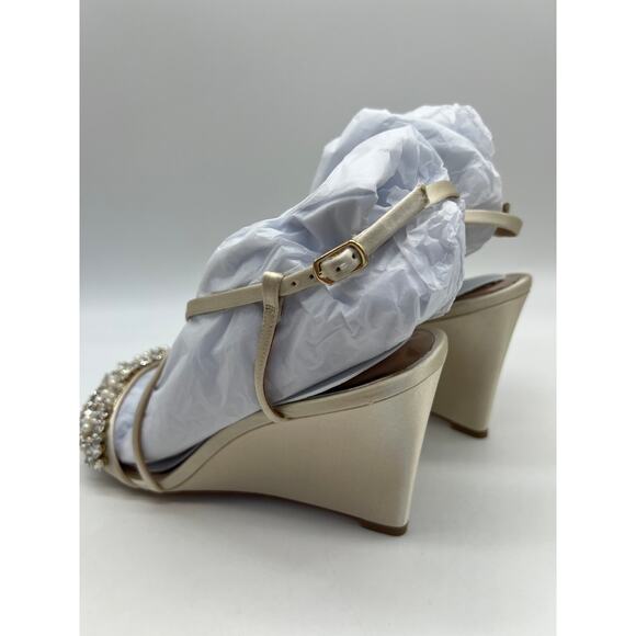 Badgley Mischka Women's Clarisa Embellished Wedge Sandal Ivory MP5243 Size 8.5 - Picture 9 of 12